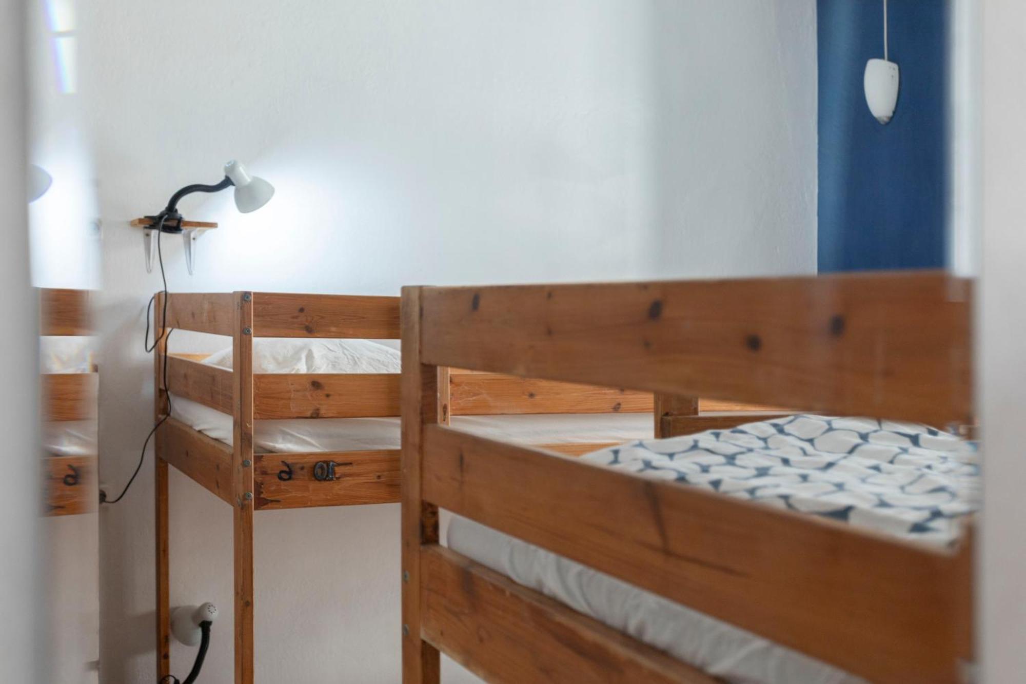 Le Penguin Hostel ファロ エクステリア 写真