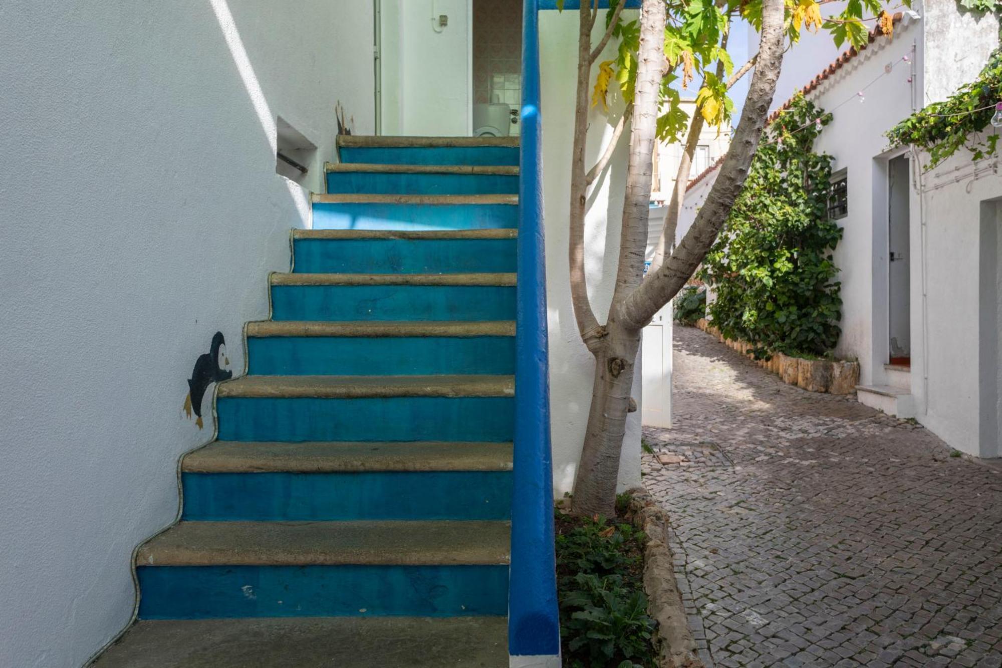 Le Penguin Hostel ファロ エクステリア 写真